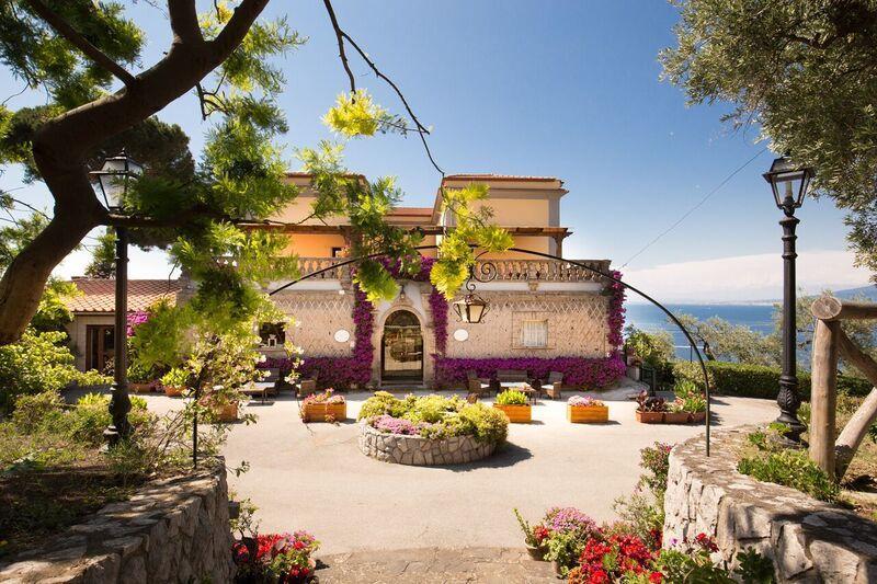 Hotel La Badia Sorrento Exterior photo