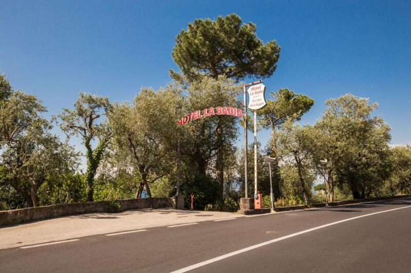 Hotel La Badia Sorrento Exterior photo